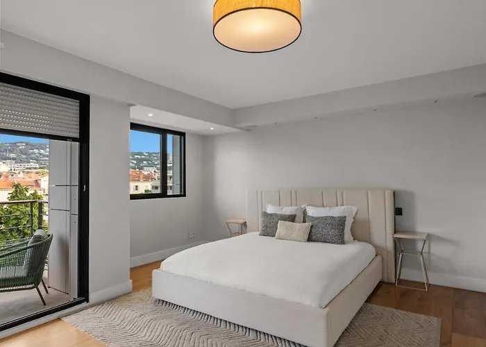 Stunning 3br Carlton Riviera Croisette Apartment Cannes