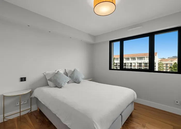 Apartment Stunning 3br Carlton Riviera Croisette Cannes